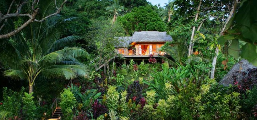 Fiji Treehouse Romantic Getaway