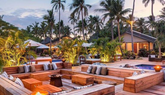 Paradise Cove lounge areas