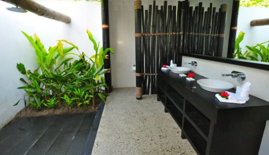 Paradise Cove open air shower